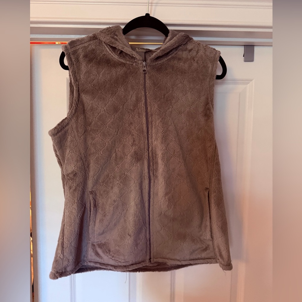 Natural Reflections Gray Fleece Vest